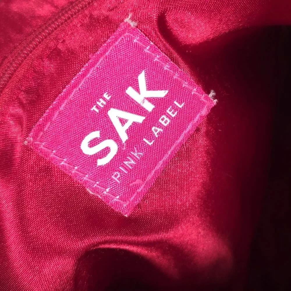 The Sak sak pink